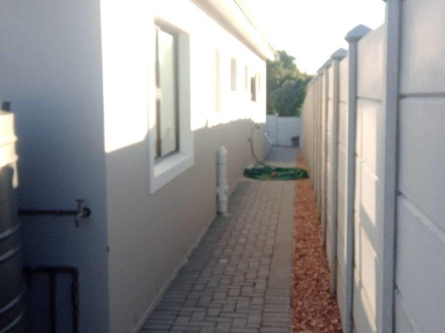 3 Bedroom Property for Sale in Paradise Beach Eastern Cape